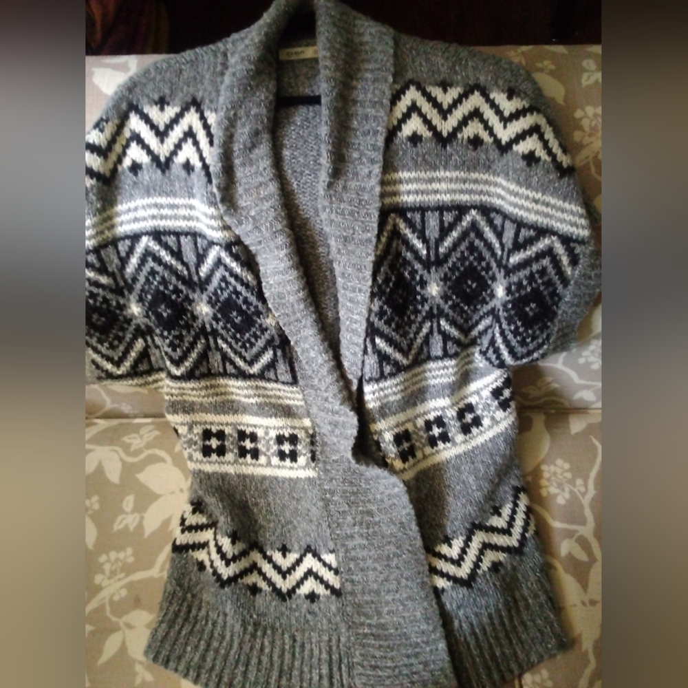 Old navy Short sleeve sweater